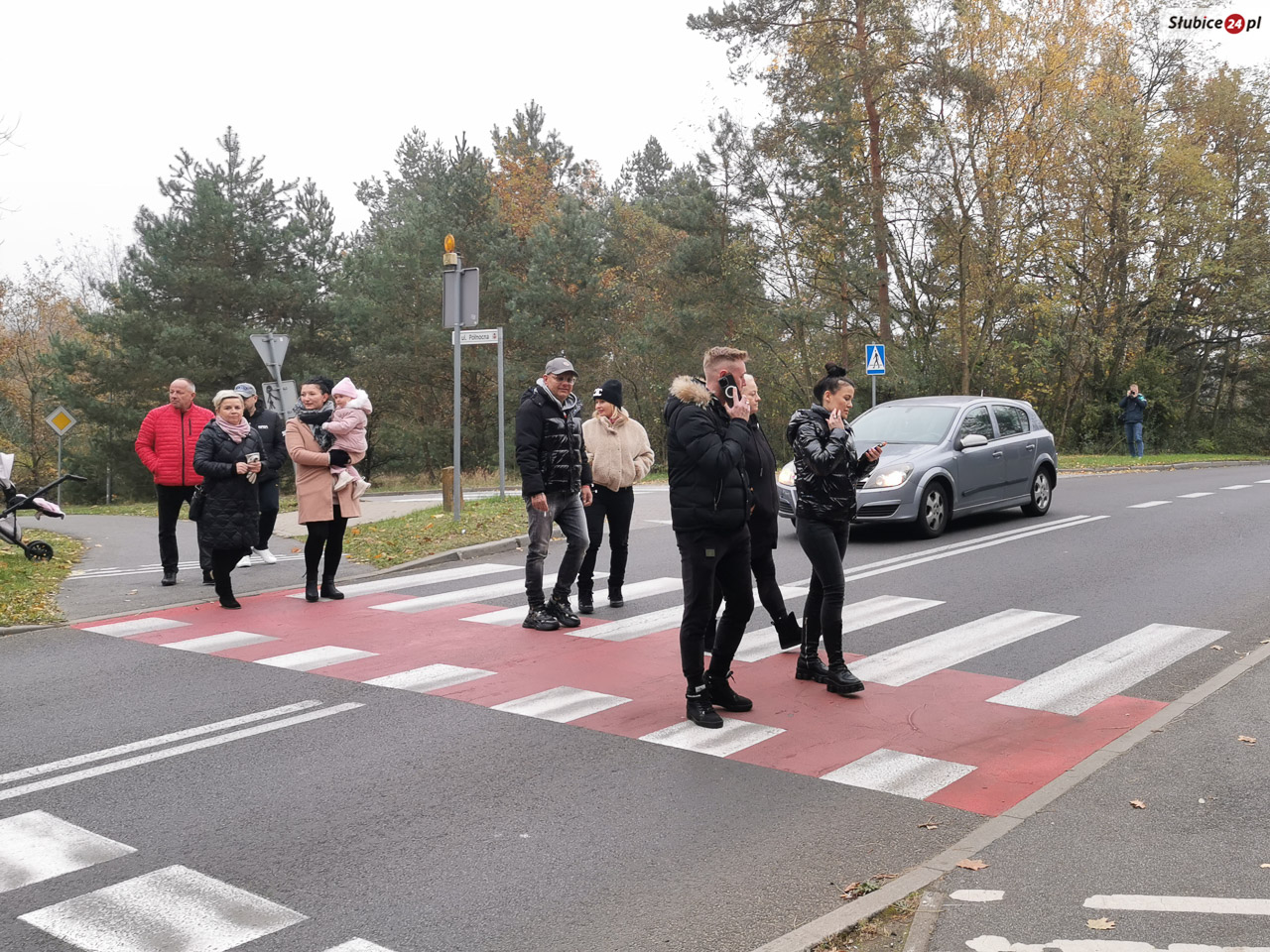 "Spacery" po pasach były zapowiedzią większego protestu przeciw korkom w mieście